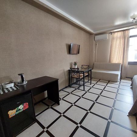 Амир Hotel Gagra Luaran gambar